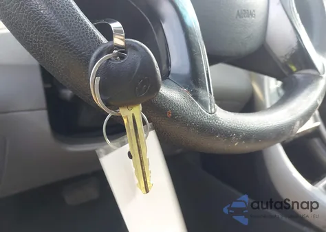 2014 Hyundai Elantra Se from USA, damaged, VIN 5NPDH4AE7EH522940